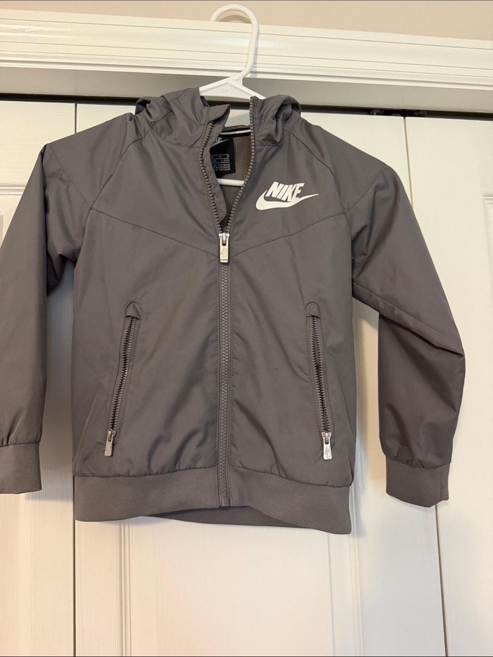 Nike Boys Gray Hooded Windbreaker Jacket